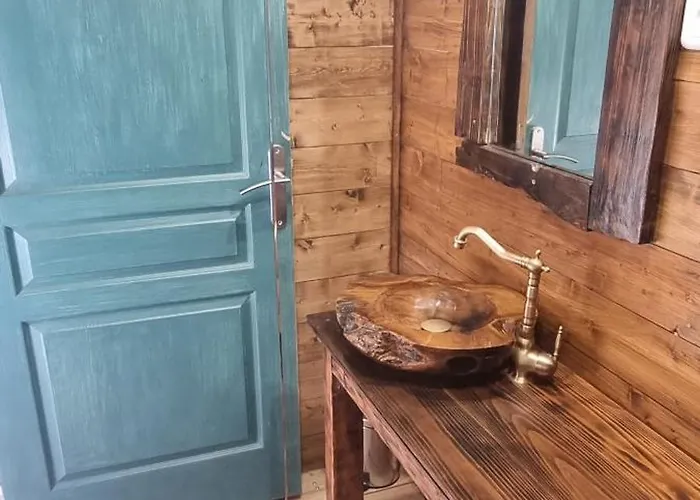 Domaine Authentique De Rose Luxe tent Porto-Vecchio (Corsica)