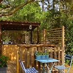 Domaine Authentique De Rose Luxury tent