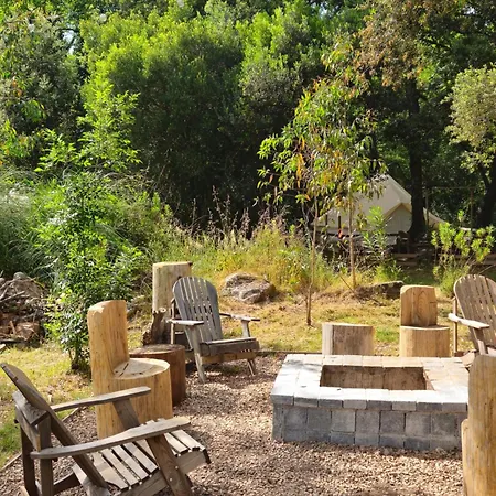 Domaine Authentique De Rose * Porto-Vecchio (Corsica)