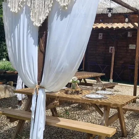 Luxury tent Domaine Authentique De Rose *